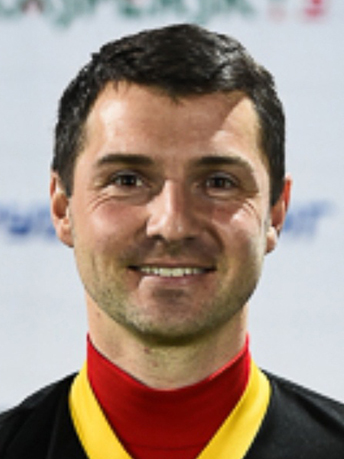 Моисеенков Андрей